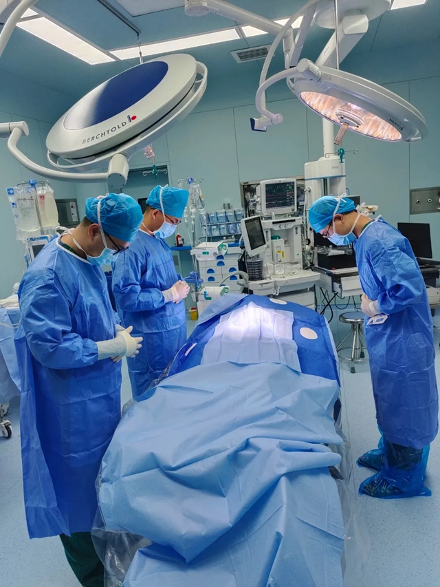 追新看点｜2021那些温暖我们的故事