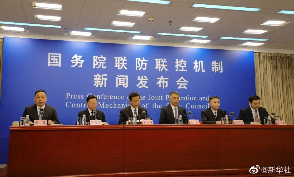 全国完成新冠疫苗全程接种人数超12.2亿人