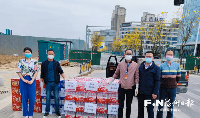 福州高新区发动园区两新组织向抗疫一线捐赠物资