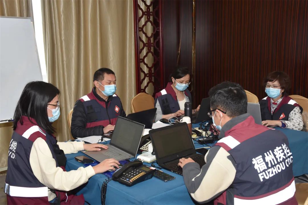 你以为这是在查户口？其实是“福尔摩斯”现身福州！