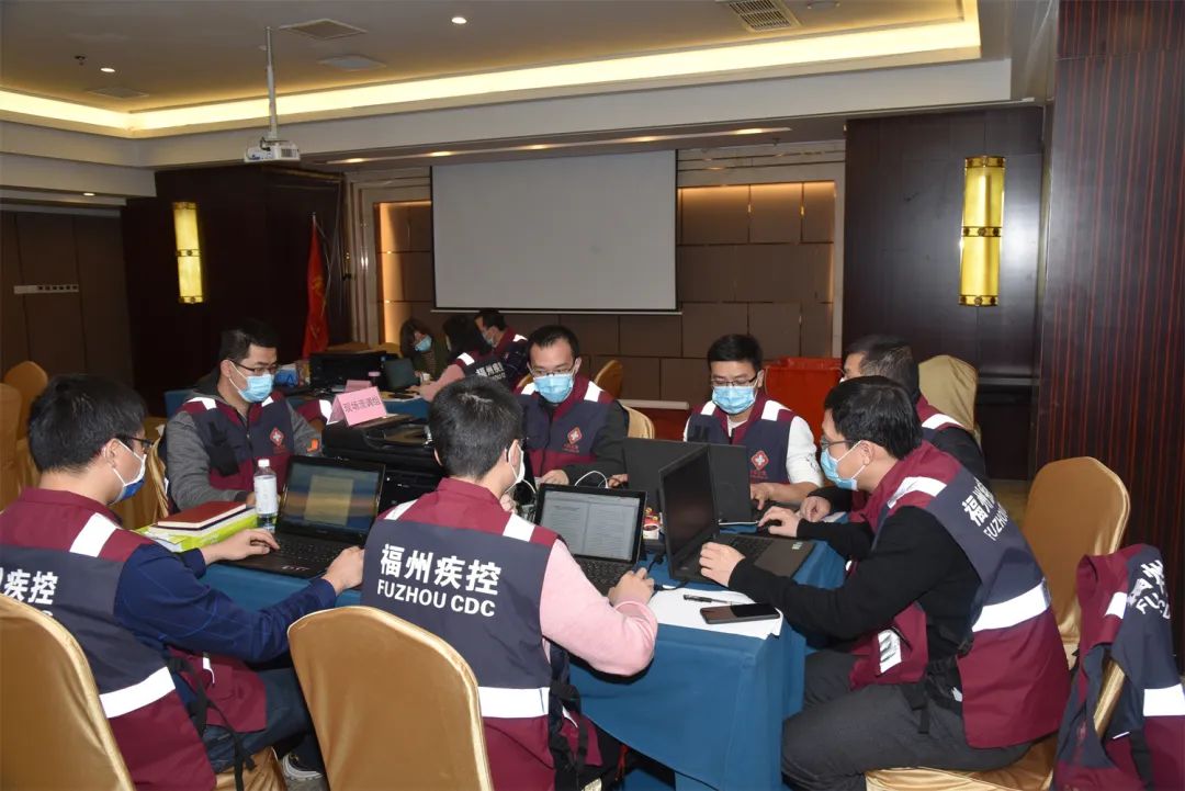 你以为这是在查户口？其实是“福尔摩斯”现身福州！