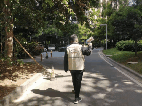 送 “苗” 上门 鼓楼服务老人至“最后一米”