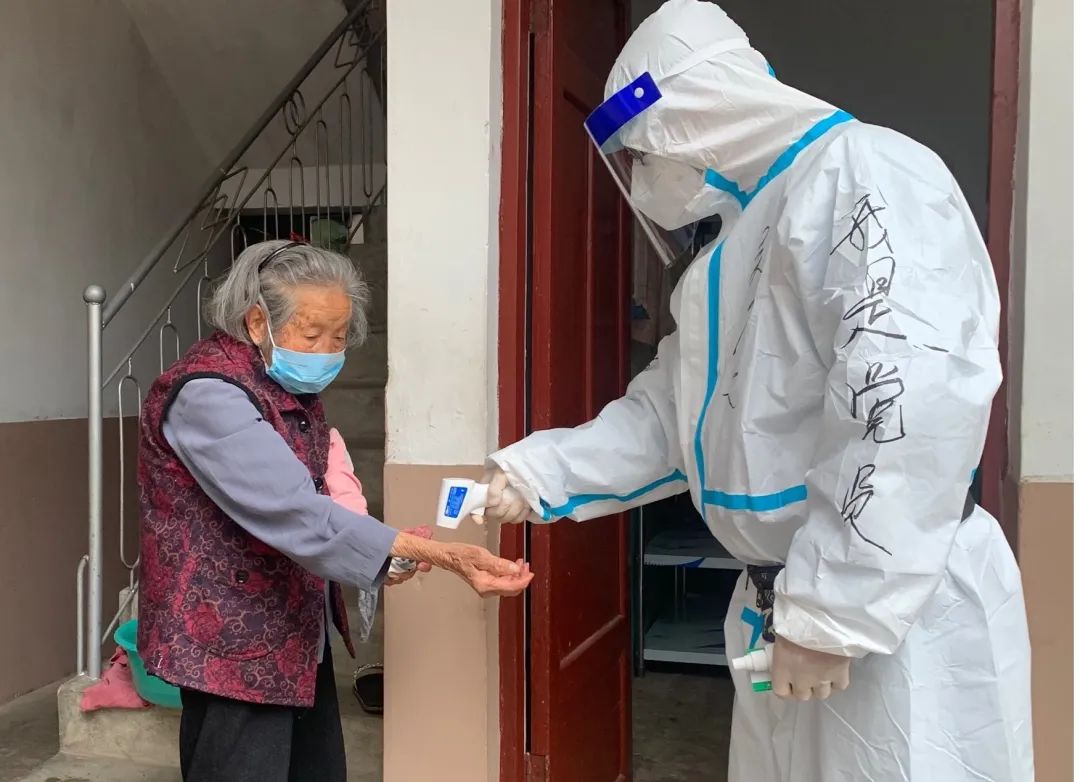 一天收获双份“惊喜”！你们好样的~