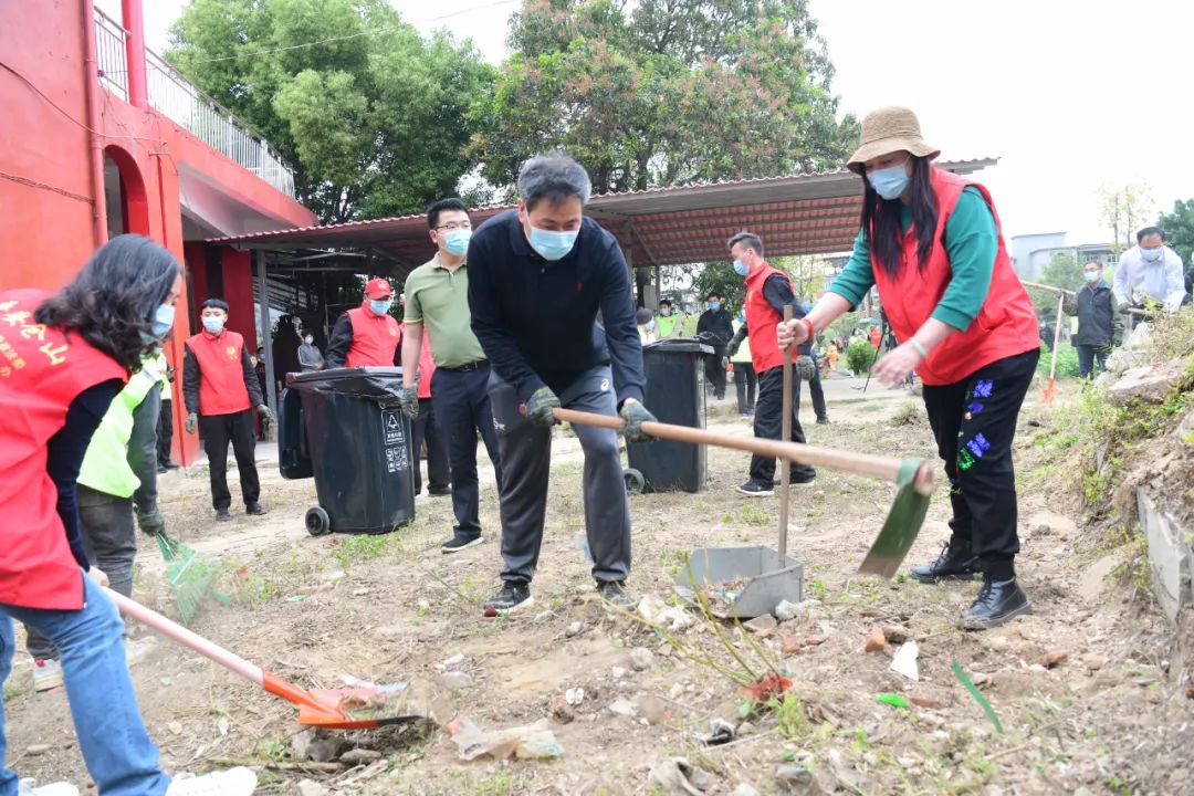 仓山区开展“‘护河爱水、清洁家园’仓山在行动”活动