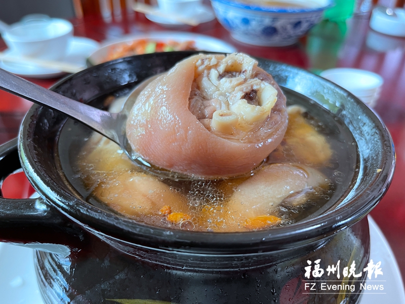 “五一”游北峰 探寻“向往的生活”