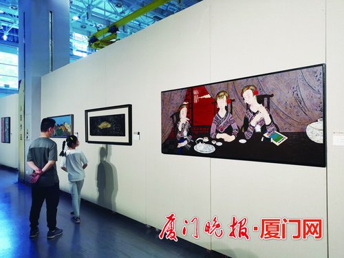 厦门：247件漆画作品持续展出至月底