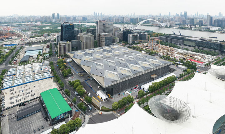 扎扎实实朝着防控目标迈进——写在上海实现社会面清零之际