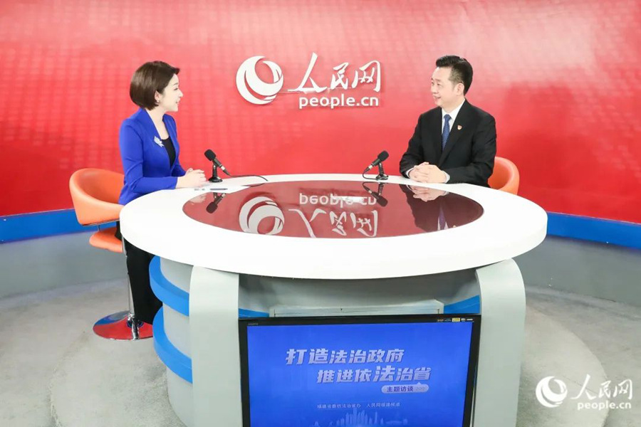 人民网专访福州市副市长王锡章：守护有福之州 法治政府建设跑出加速度