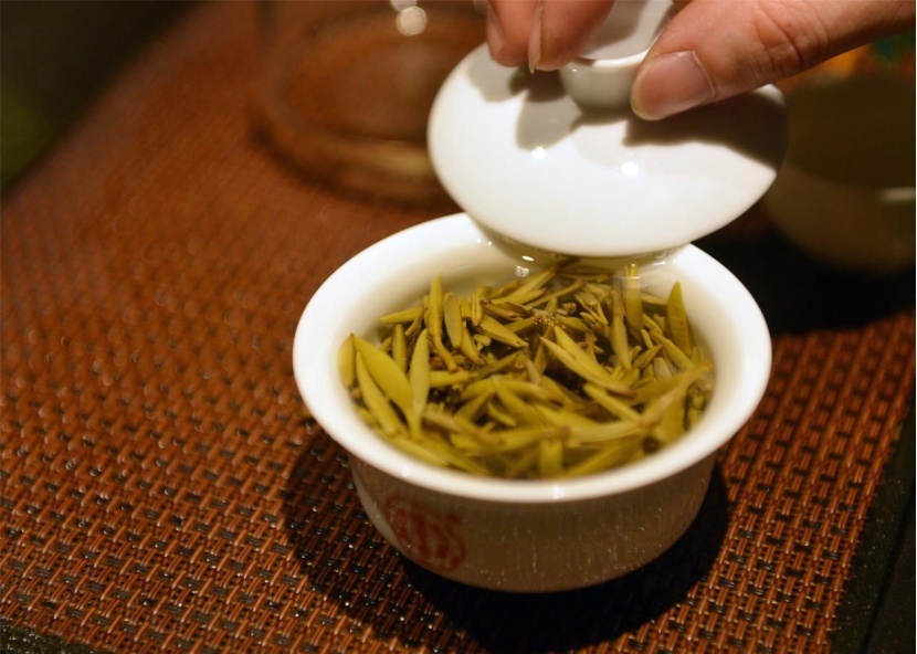 福州茉莉花茶窨制技艺：用千年茉莉，话百年传承