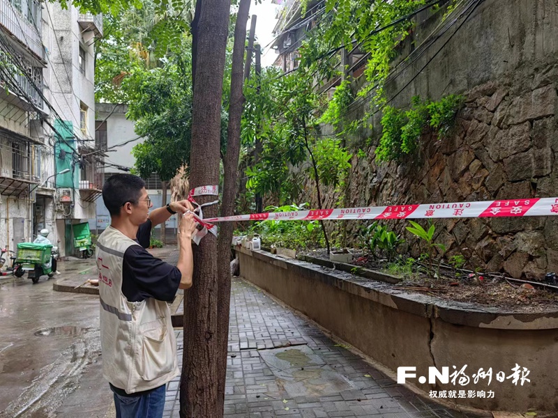 “杜苏芮”今日正面袭击福建 福州部分地区将有特大暴雨