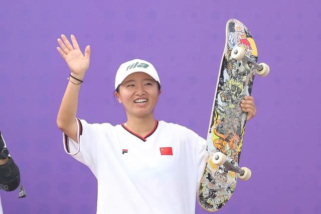 13岁崔宸曦成中国最年轻亚运冠军