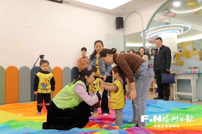 福州：“早教进社区”公益服务活动启动