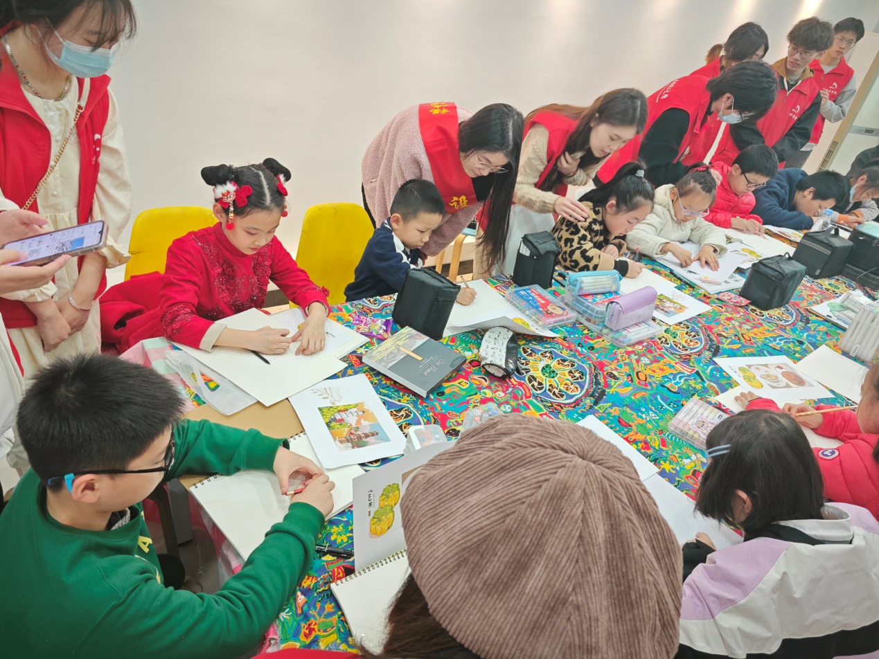 鼓楼区小柳社区开展青少年“福”文化主题绘画活动