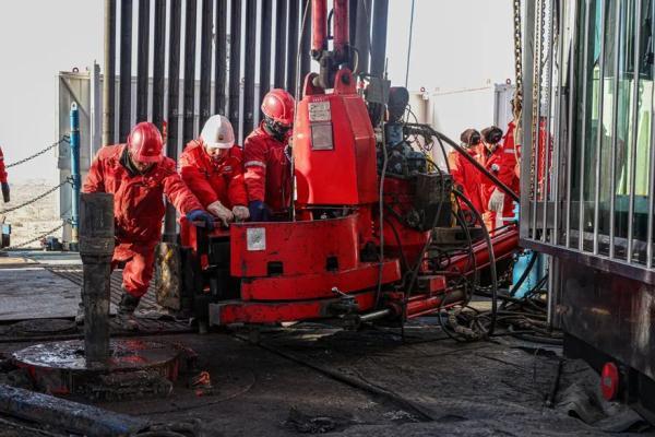 突破10000米！亚洲第一垂深井来了