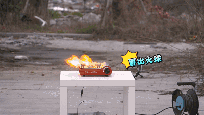 突然爆炸,女子几近失明!这个东西可能你也在用 突然爆炸,女子几近失明!这个东西可能你也在用