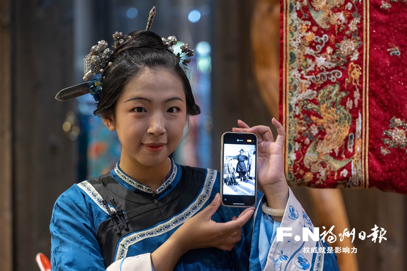 福州“三把刀”妆束如何长红？