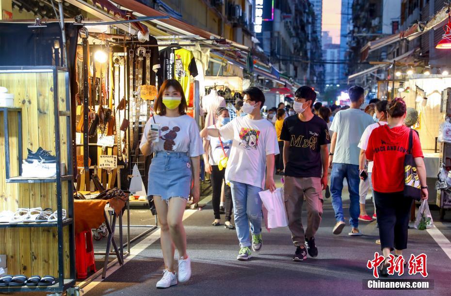 武汉夜市人气渐旺