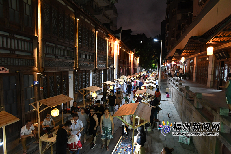 福建首个沉浸式体验文化夜市藏天园集市火热开市