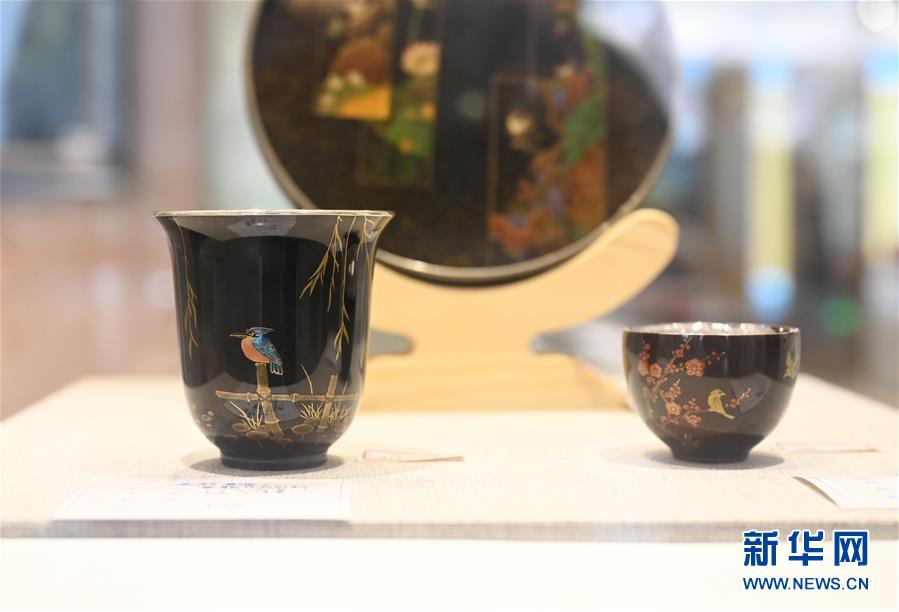 福州举办大漆茶器展