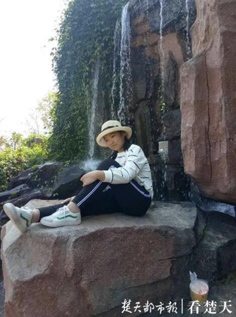 武汉一初三女生离家出走超11天 曾告知民警会回去的