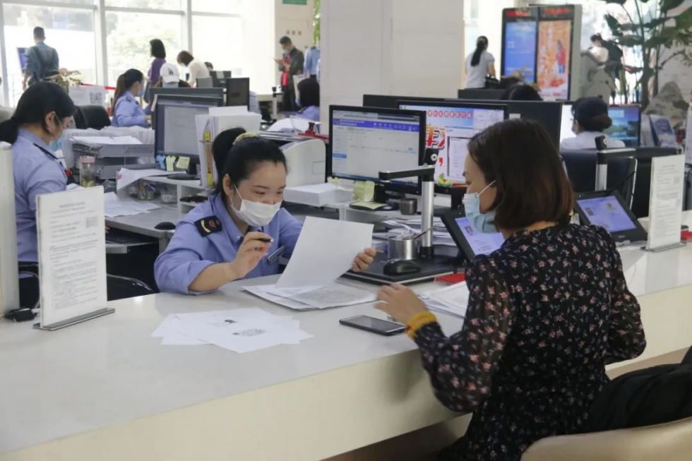 鼓楼优化营商环境 企业设立登记仅需2小时