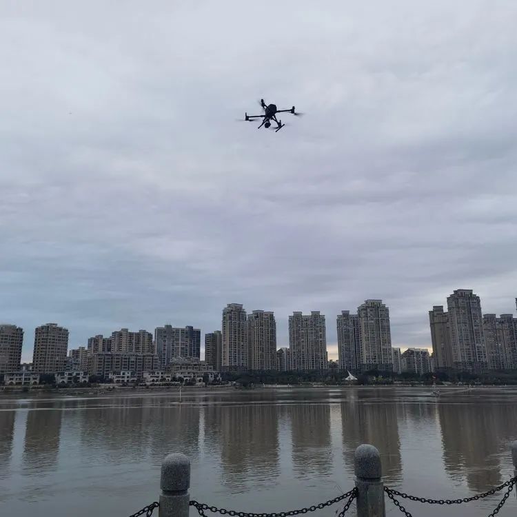 台江开展无人机试飞，助力防汛抢险工作