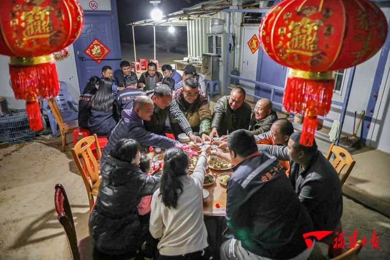 我们在工地上过年