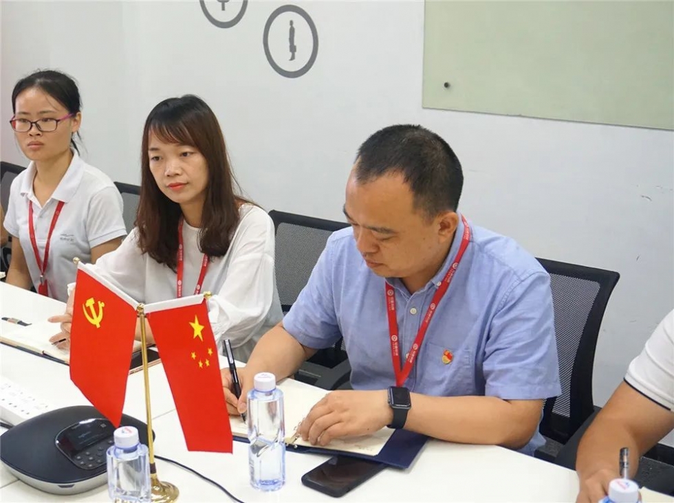 支书叶小明：探索非公党建新路径的先锋