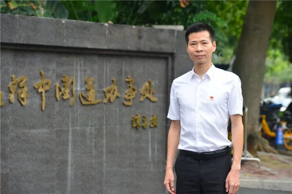 热血尖兵黄泺：一线攻坚克难的能手，弘扬台江精神的楷模