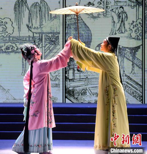 福建省庆祝中国共产党成立100周年戏曲晚会在福州举办 福建省庆祝中国共产党成立100周年戏曲晚会在福州举办