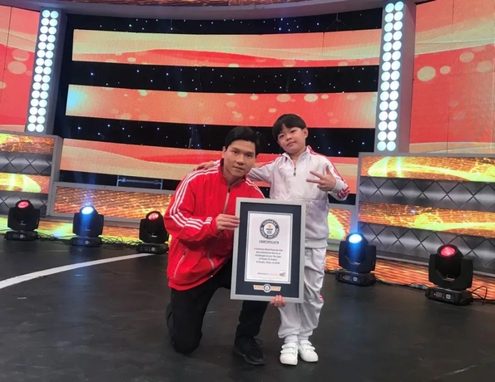 94个！福州小学生刷新吉尼斯世界纪录！