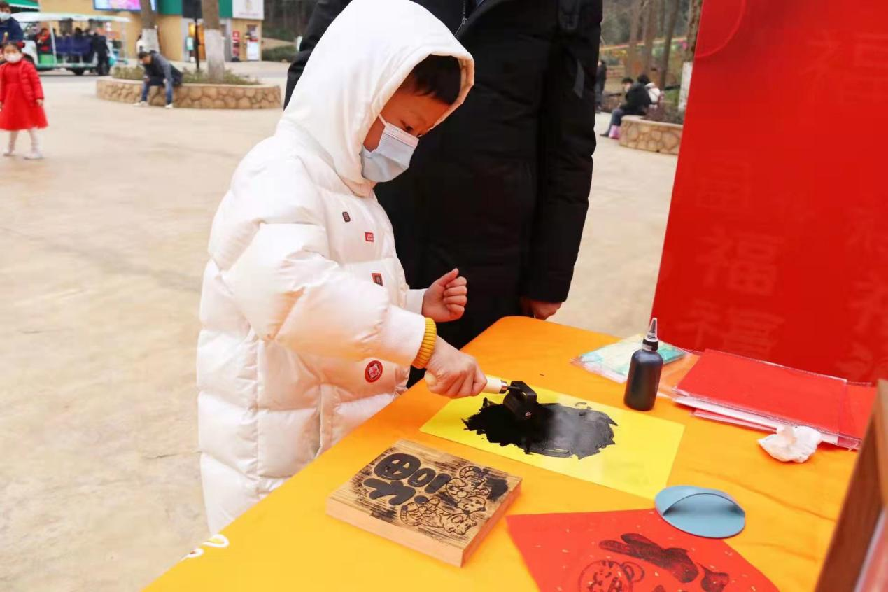 “在武汉，过大年”时尚红火风光 百项文旅活动捧热“武汉年”