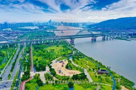 千万大军迎“难”上，福建毕业生们都如何择业？