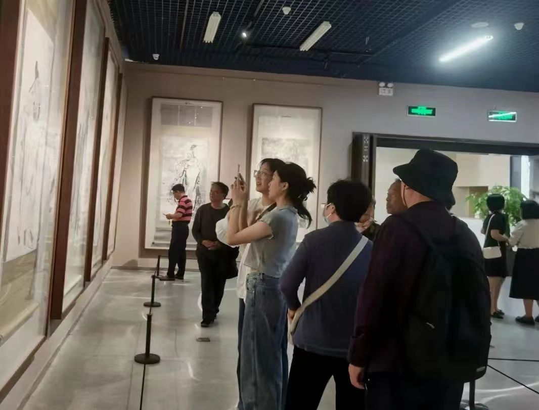 “孙仁英先生从艺70周年作品回顾展”在福建省美术馆开幕