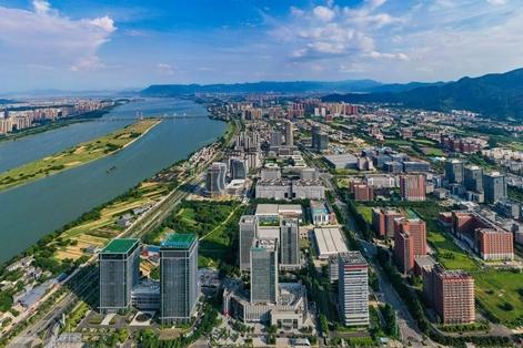 第三轮首批中央生态环境保护督察组进驻