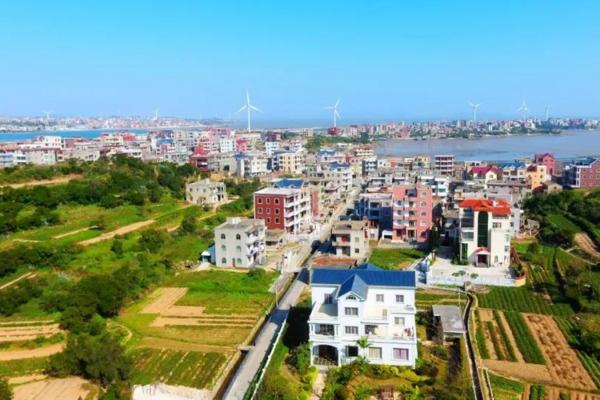 福清市吉岚村：“党建+乡贤”筹千万资金 设立乡村振兴基金