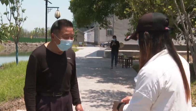 63岁患胃癌老伯跳河救起落水女孩