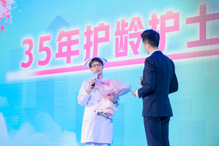2022国际护士节｜广州召开“心关怀·强专业·战疫情”好护士云分享会