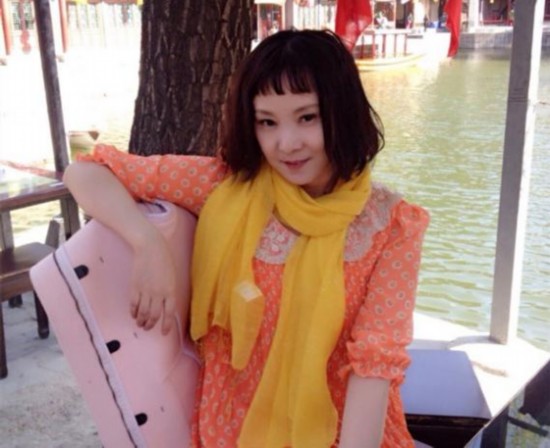 娱乐圈痴情女星:邵美琪失恋单身10年 翁美玲自杀