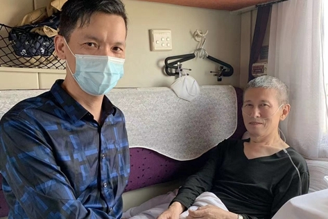 险！老人列车上患病 福清医生勇救人