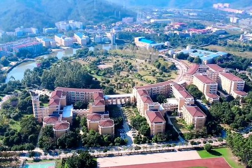 “七一”，他们在这里学思践悟