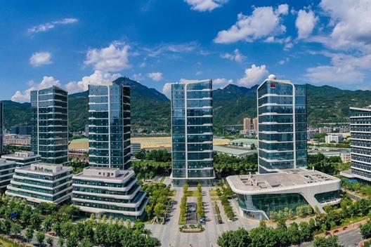 马尾：快马加鞭自奋蹄 开拓创新勇争先