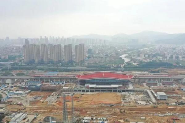 福厦高铁福清西站预计月底交付使用
