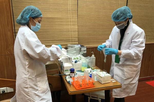 记者全程直击！执法人员突击检查鼓楼第二中心小学食堂