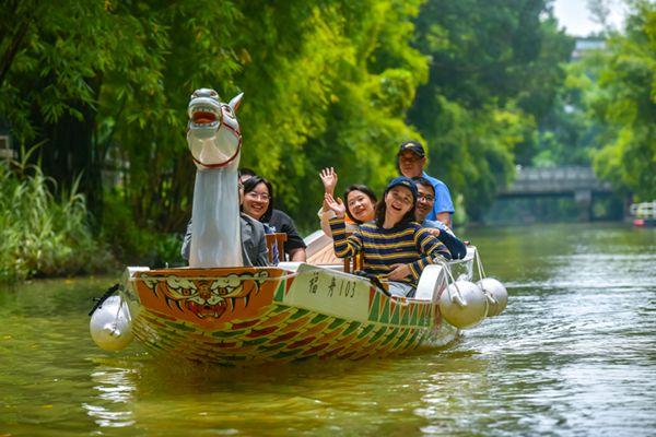 西湖与白马河首次实现游船通航