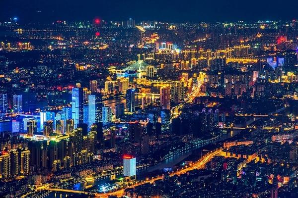 多部门开启“静夜守护”模式 营造安静备考氛围