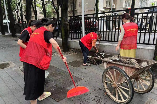 鼓楼五凤街道持续开展“护河爱水、清洁家园”行动