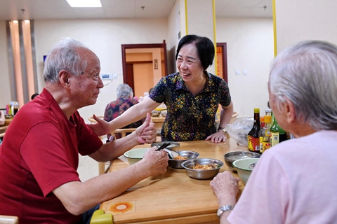 林丹：把党的工作做到群众心坎上