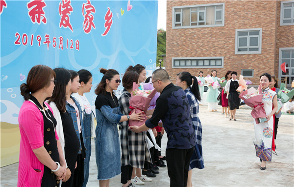 连江县举办母亲节主题文化活动做“孝老爱亲”表率