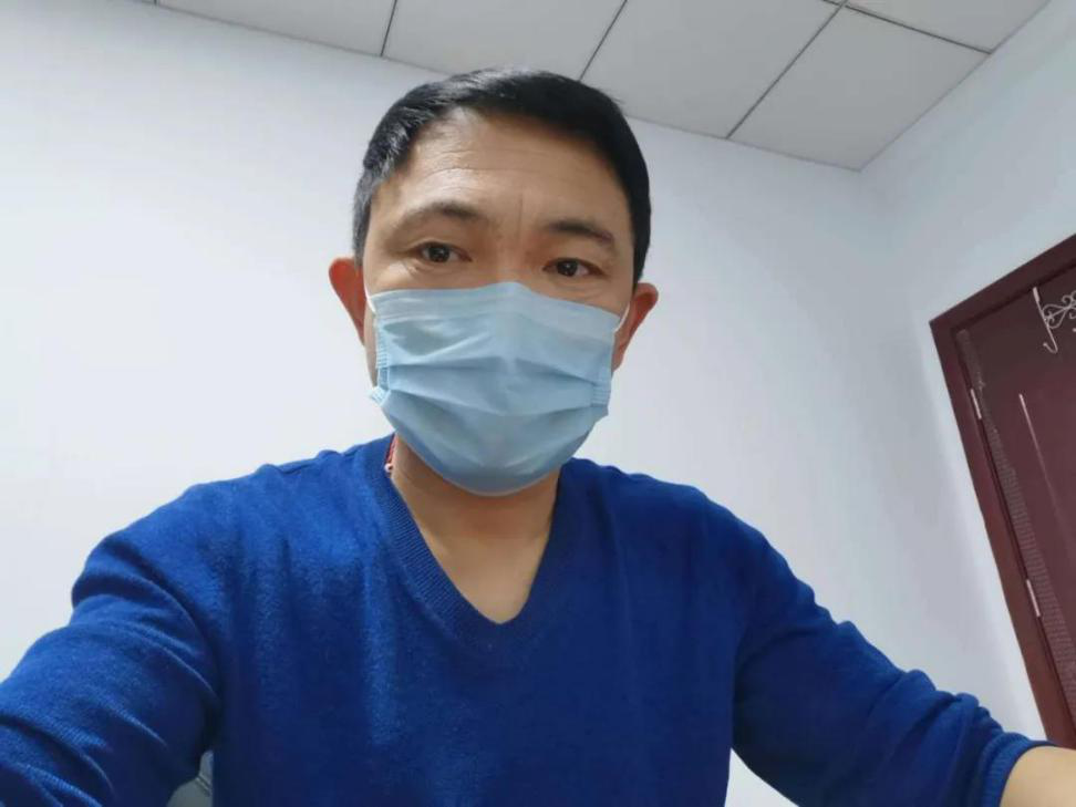 中国好网民｜直播种地 传递信息 肩扛大米 网络达人实力助战“疫”